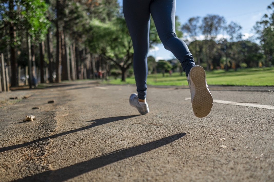 La camminata veloce che allieva lo stress