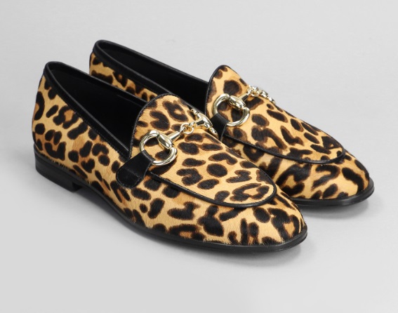 Questa immagine ha l'attributo alt vuoto; il nome del file è mocassini-animalier.jpg