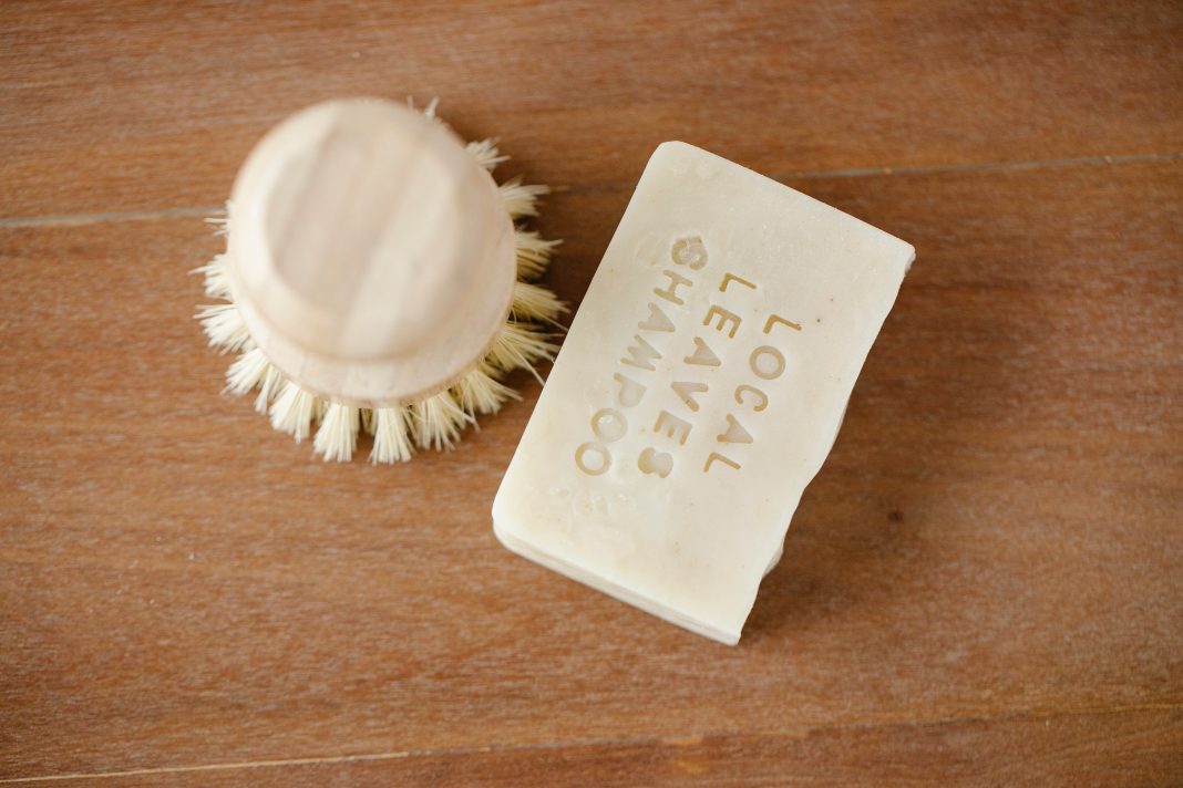 Dry brushing: scopri cos'è e perché non possiamo farne a meno