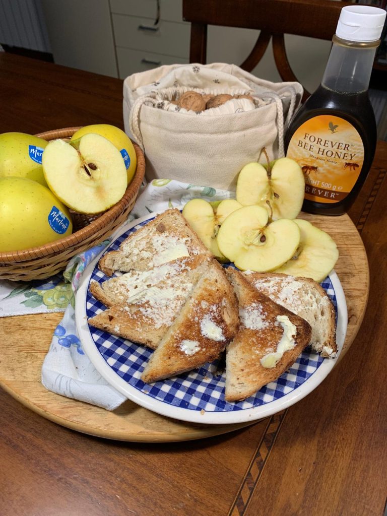 Mele: gusto e benessere per la tua salute 2 mele a colazione